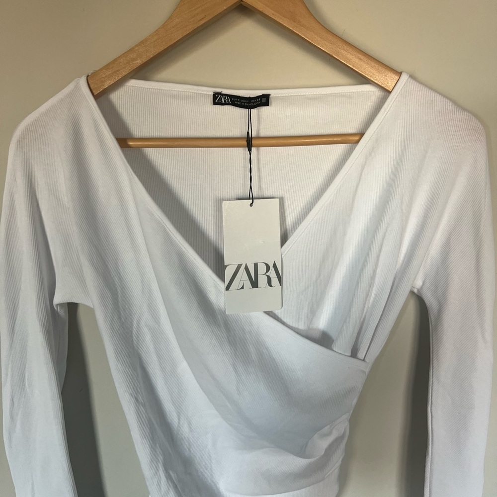 Zara | Waist Synching Elegant White V-Neck Top | Bodysuit | Long sleeve |